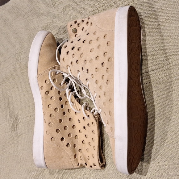 Volcom Buzz tan suede Hightower, size 7 - Picture 3 of 7